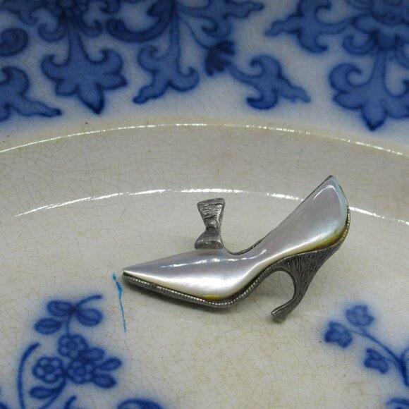 Rare Vintage MUSI High Heel Shoe Advertising Salesman's Tie Clip Lapel Pin - Picture 7 of 14